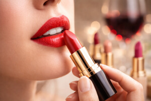 口紅の塗布